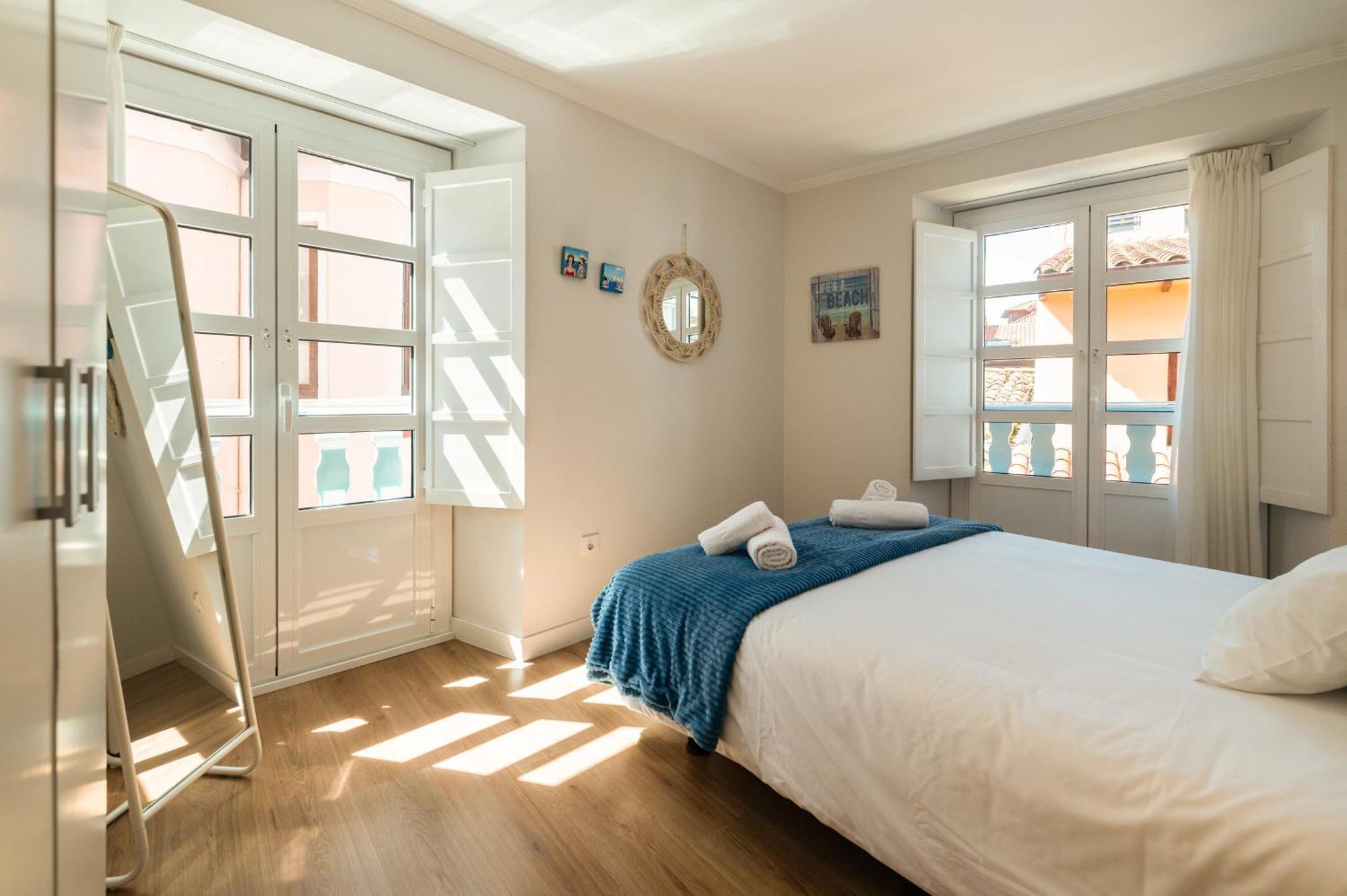Апартаменты Carla,Centro Llanes A 350M Playa Vut-4340-As Экстерьер фото