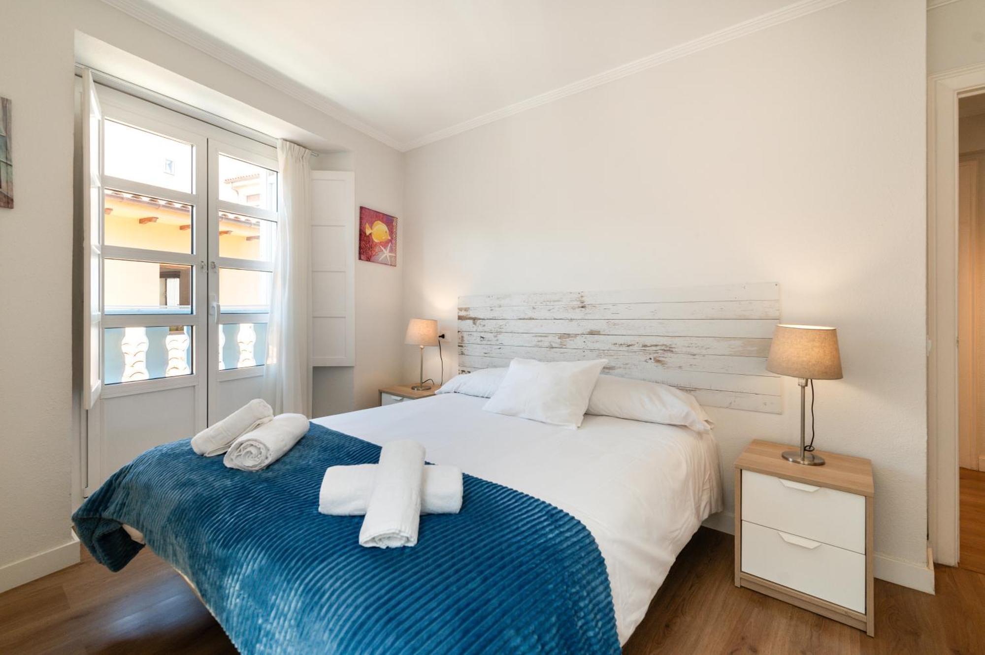 Апартаменты Carla,Centro Llanes A 350M Playa Vut-4340-As Экстерьер фото